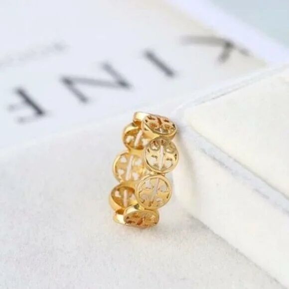 New Tory Burch Gold Logo Round Ring, Size 6, 7, 8 - Picture 3 of 5